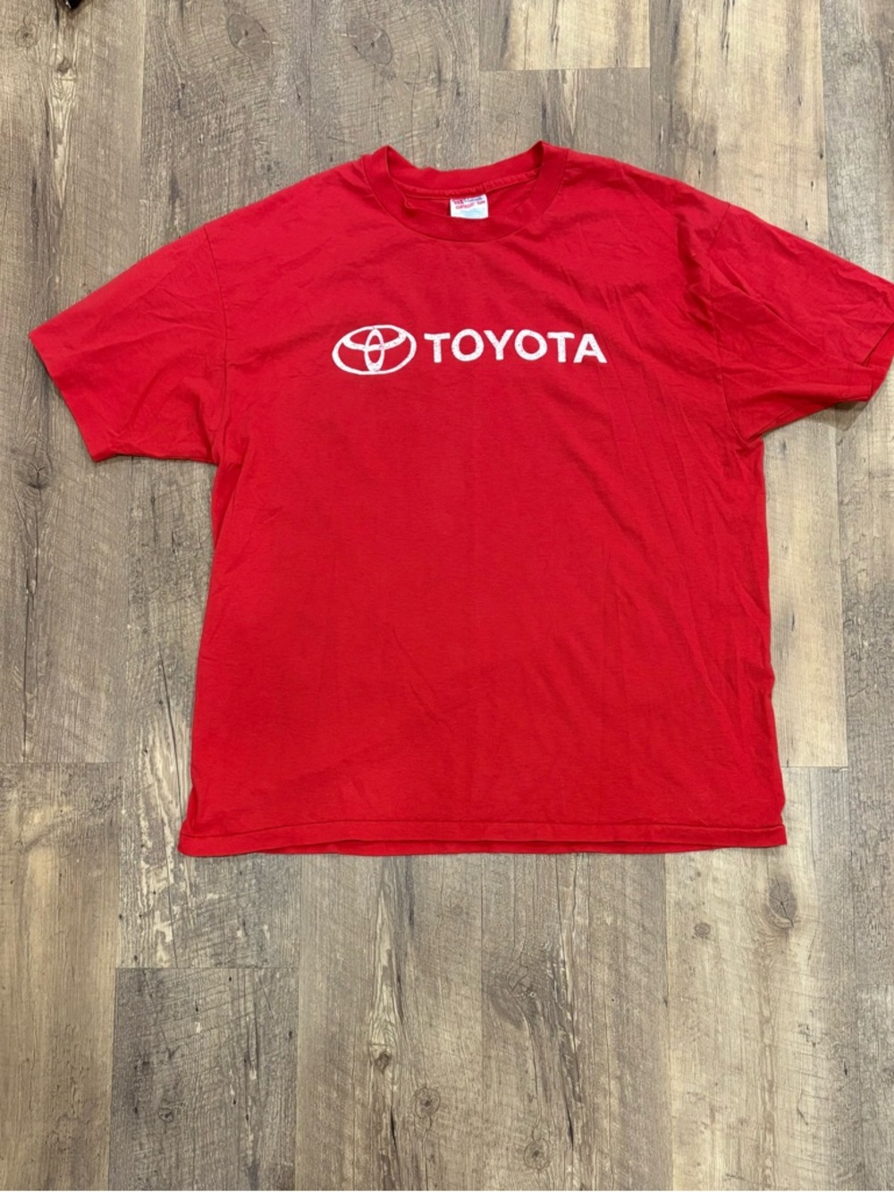 Vintage Toyota Red Logo T-Shirt